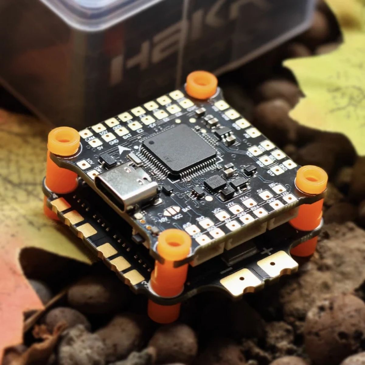 HAKRC 2130 F405 50A стек (2–6S, 8Bit ESC) – STM32F405 контроллер + 4-в-1 50A ESC для FPV-дрона HAKRC 2130 F405 50A стек (2–6S, 8Bit ESC) – STM32F405 контроллер + 4-в-1 50A ESC для FPV-дрона