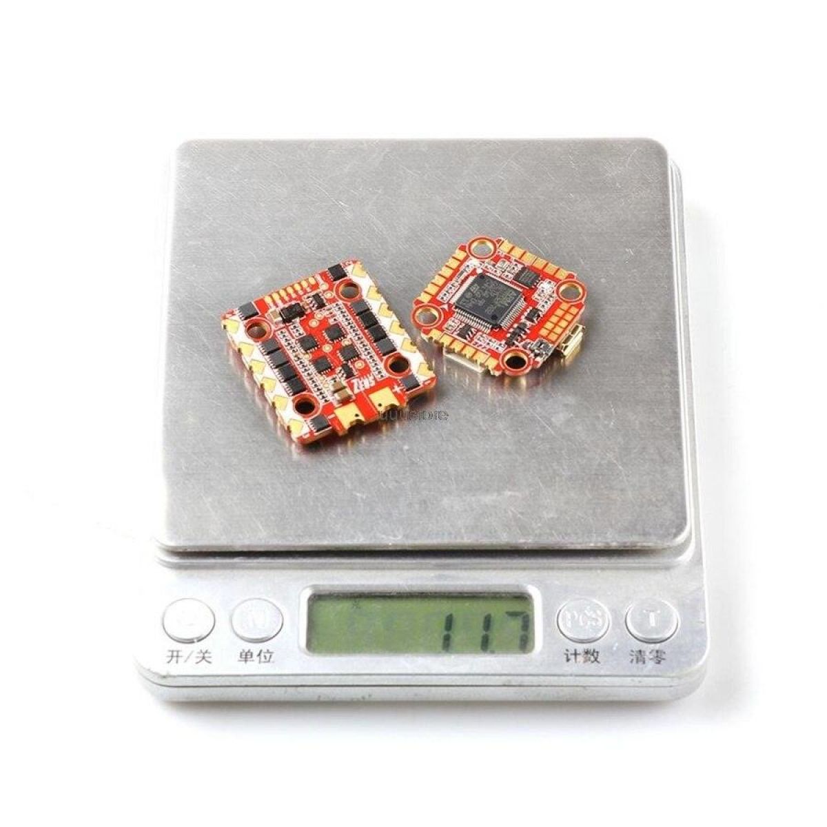 HGLRC Zeus F728 20x20 мм стек: F722 контроллер полета + 28A 4в1 ESC BL_S для FPV дрона 3-6S HGLRC Zeus F728 20x20 мм стек: F722 контроллер полета + 28A 4в1 ESC BL_S для FPV дрона 3-6S